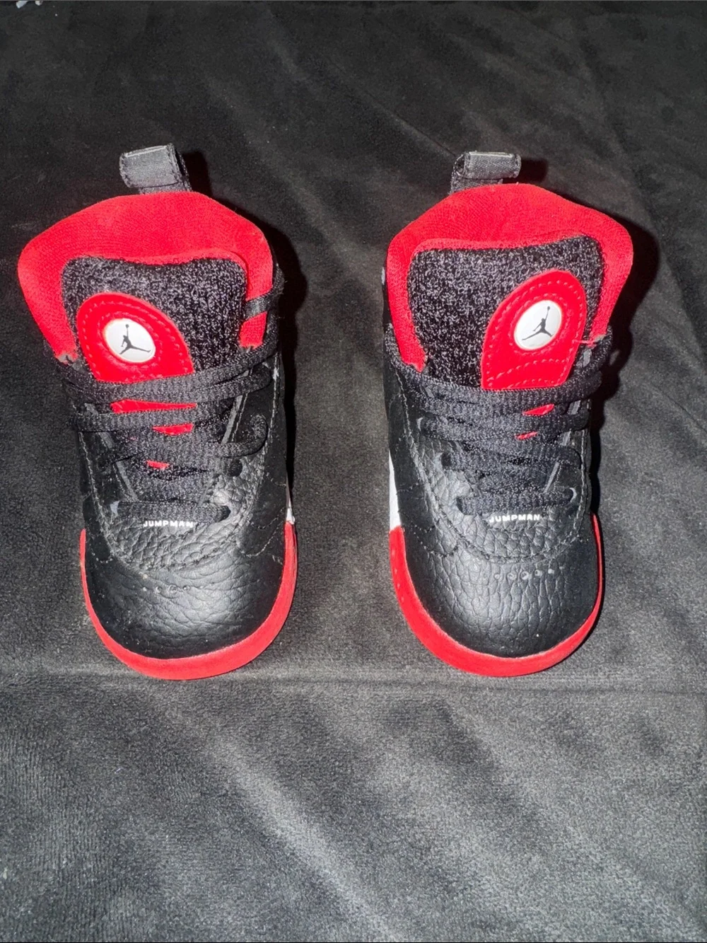 Jordan Toddler Black and Red Jumpman Sneakers